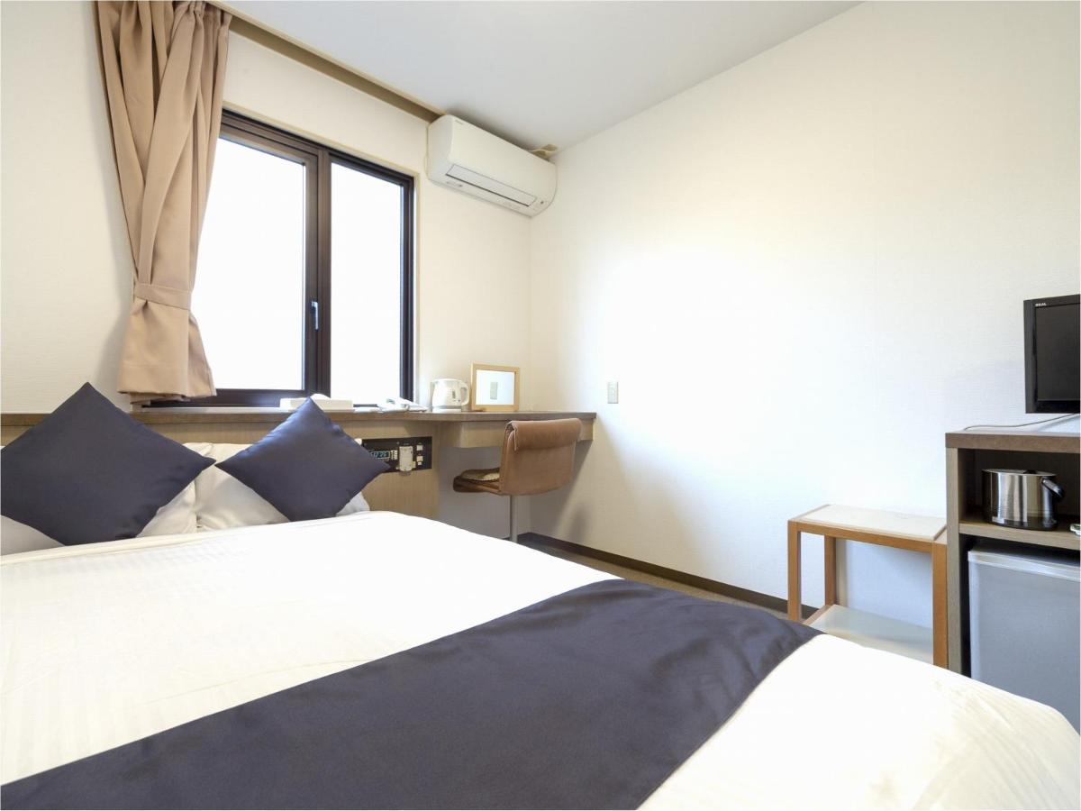 Business Hotel Yanagi Kitakyushu Kokura Экстерьер фото